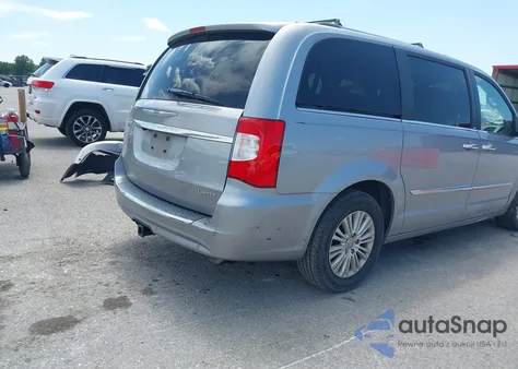 2013 Chrysler Town & Country Limited from USA, damaged, VIN 2C4RC1GG1DR753619